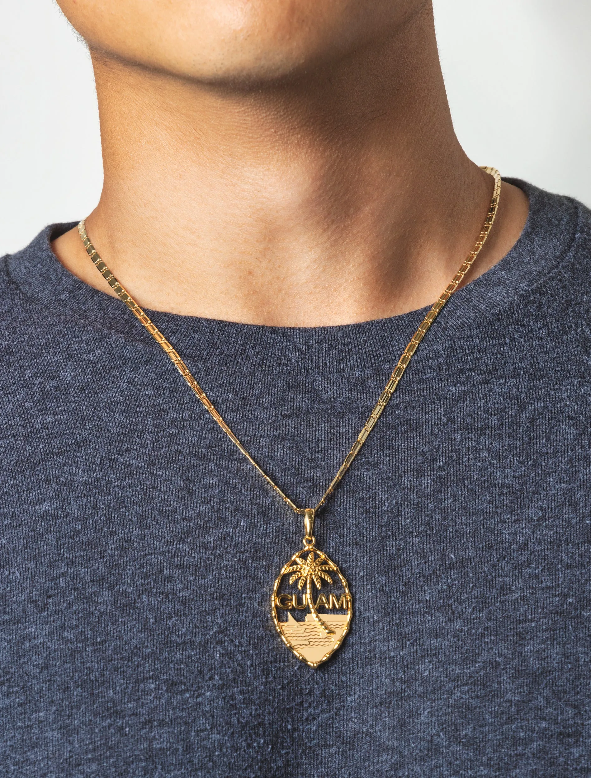 14K Yellow Gold Guam Seal Bamboo Pendant VINCE