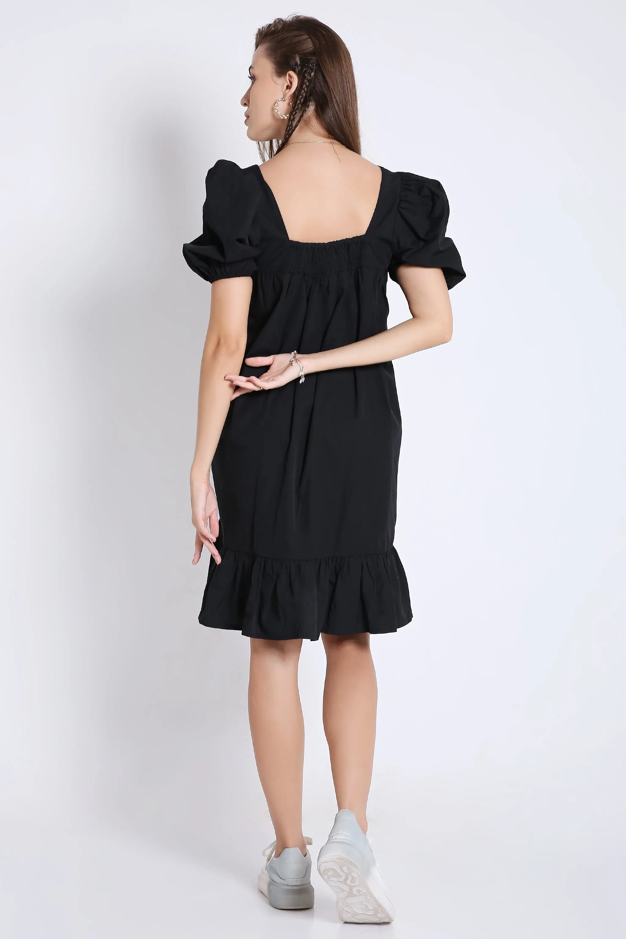 Black Short Dress with Balloon Short Sleeve French Theory