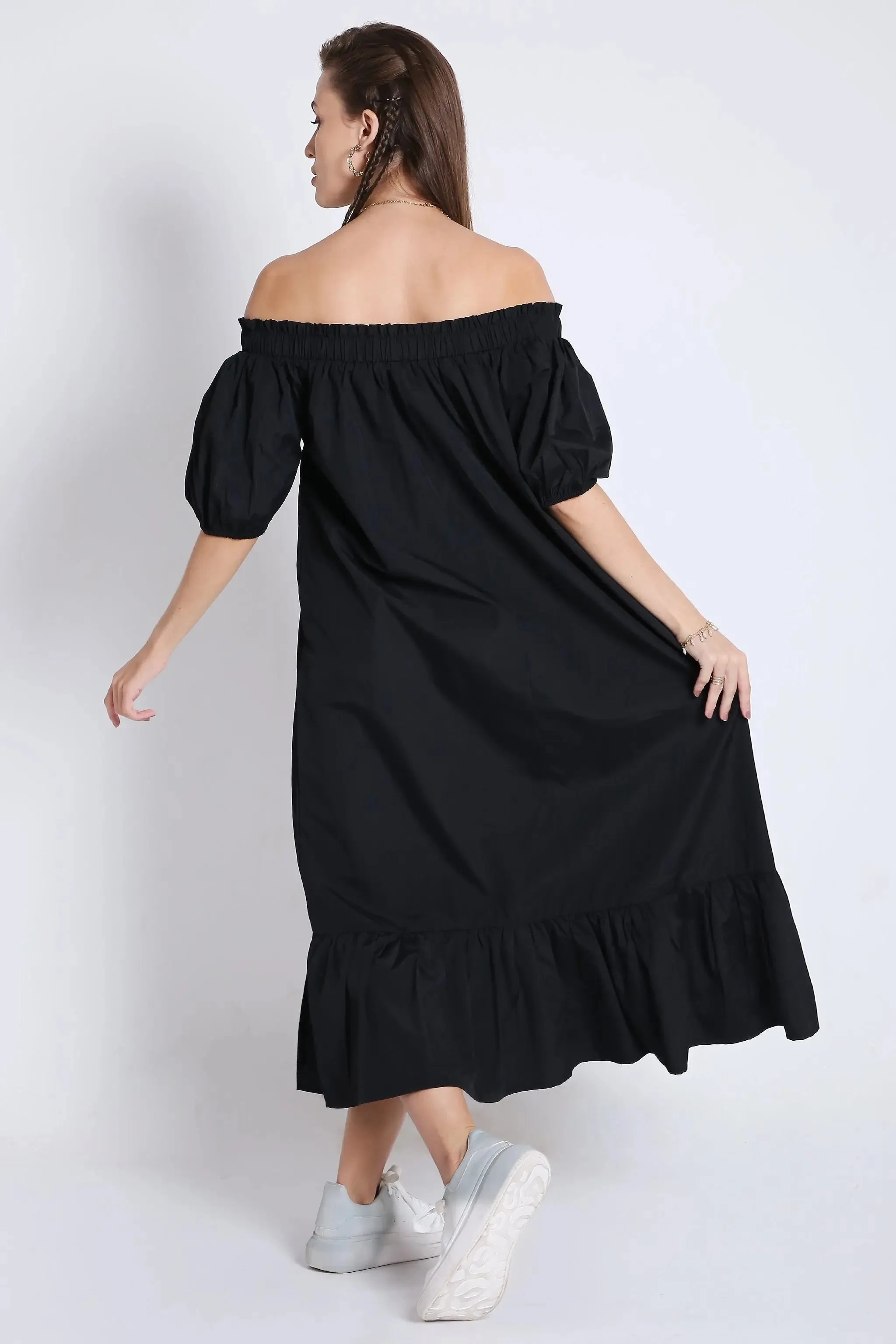 Off-Shoulder Long Black Dress with Short Sleeve French Theory