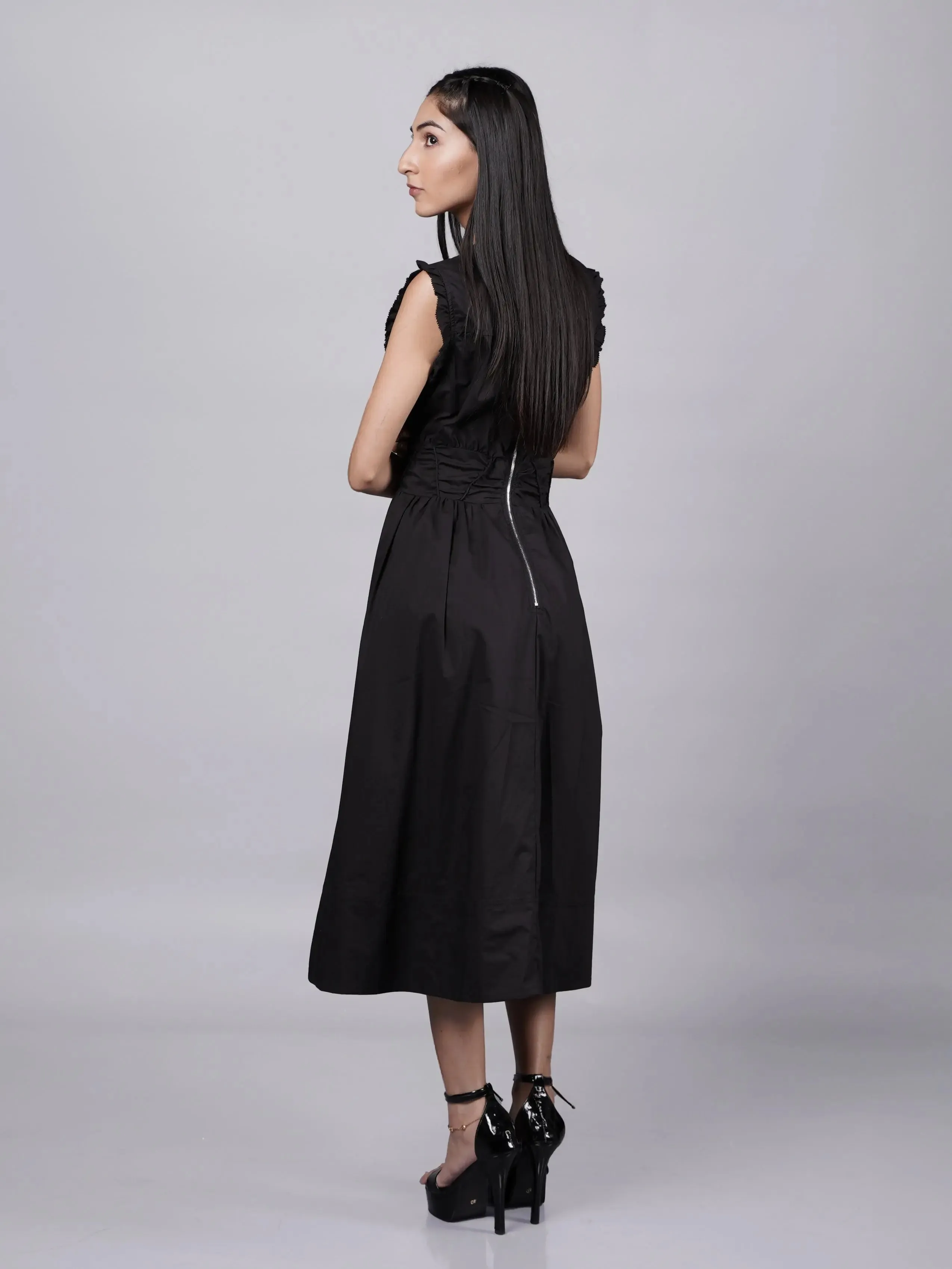Old Money Influence Black Dress French Theory
